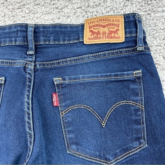 Levi's Jeans Womens 28 Basic 711 Skinny Dark Wash Classic Casual Denim Ankle - Picture 3 of 4